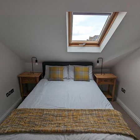 Top Floor Apartment Llandudno Luaran gambar